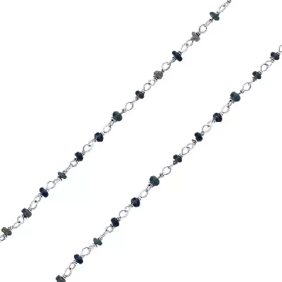 Stříbrný řetízový náhrdelník s drobnými černými opály