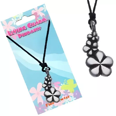 Černý náhrdelník - šňůrka a cínový přívěsek tři květy