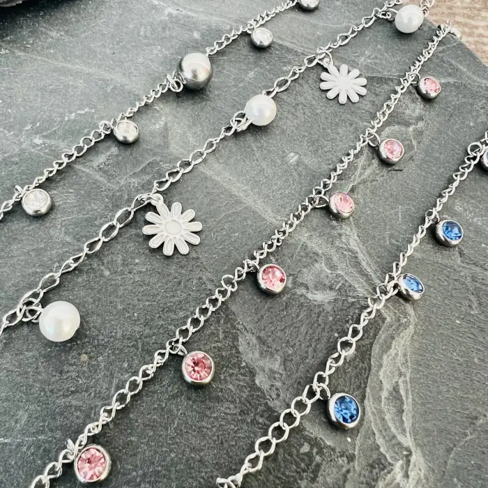 Swarovski náramky na nohu