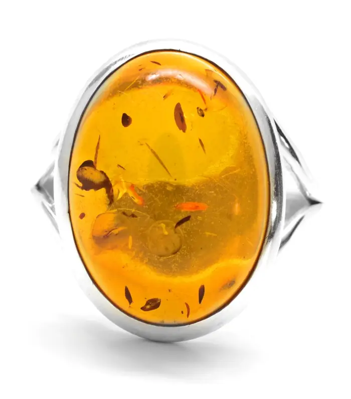 Prsten s velkým oranžovým jantarem