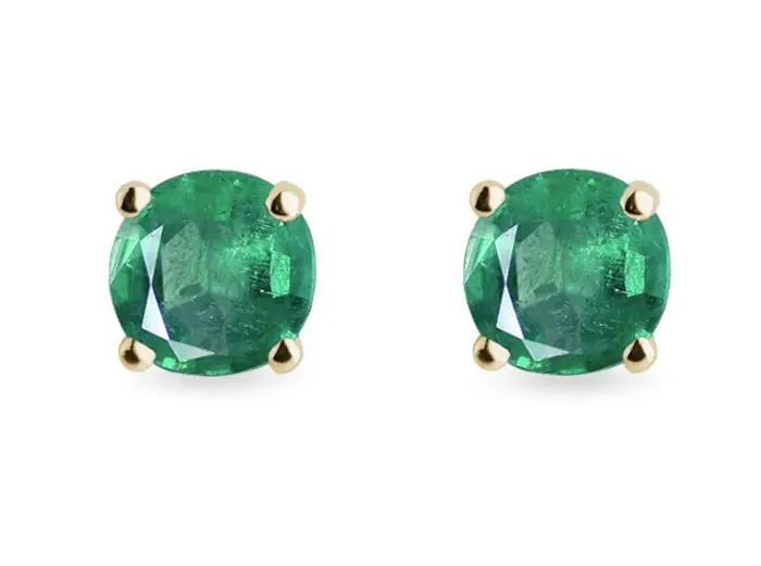 Zelený plamen elegance: kulaté smaragdové náušnice pecky