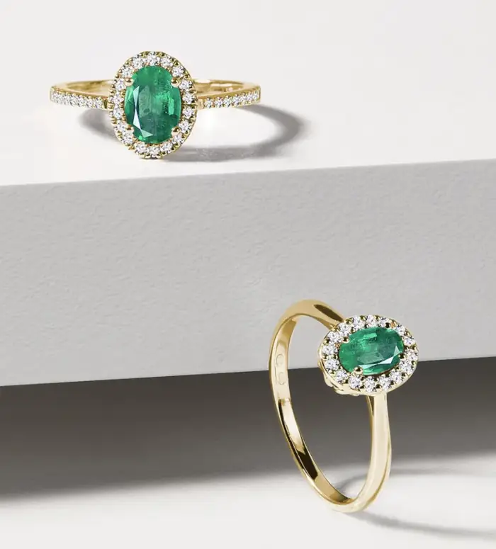 Smaragdový zásnubní a snubní prsten v jednom