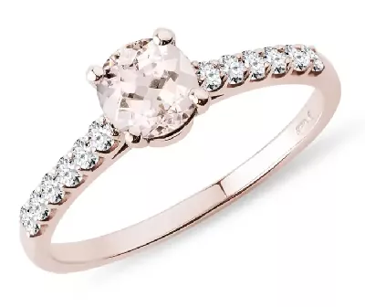 Diamantový prsten vyrobený z růžového 14k zlata s morganitem v kulatém brusu